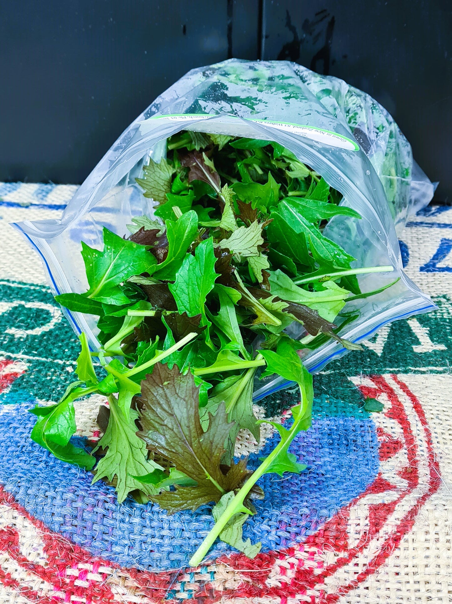 MESCLUN