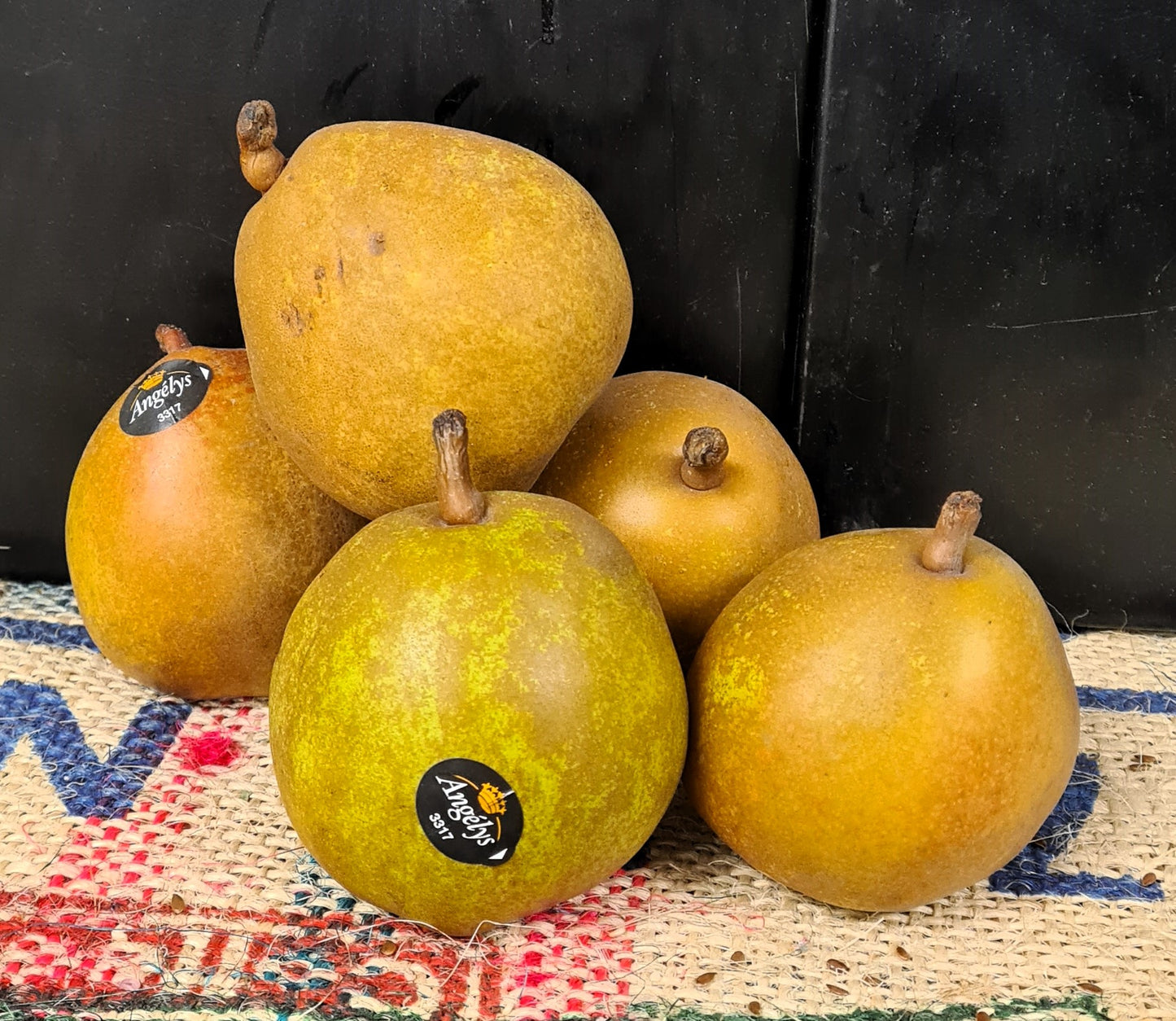 ANGLEYS PEARS