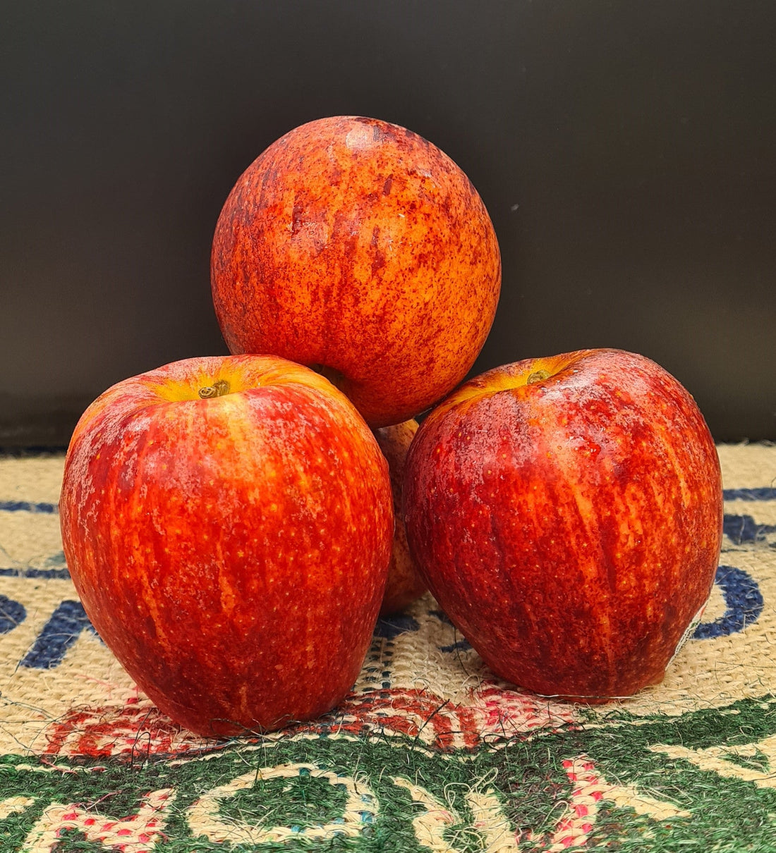 The Juiciest Royal Gala Apples: A Taste Test