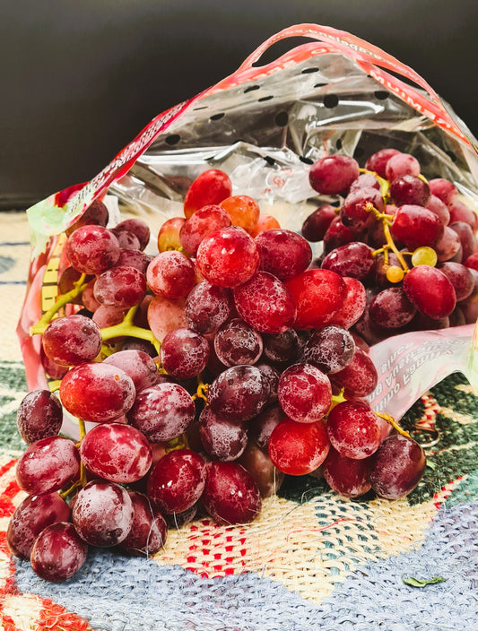 US RED GRAPES