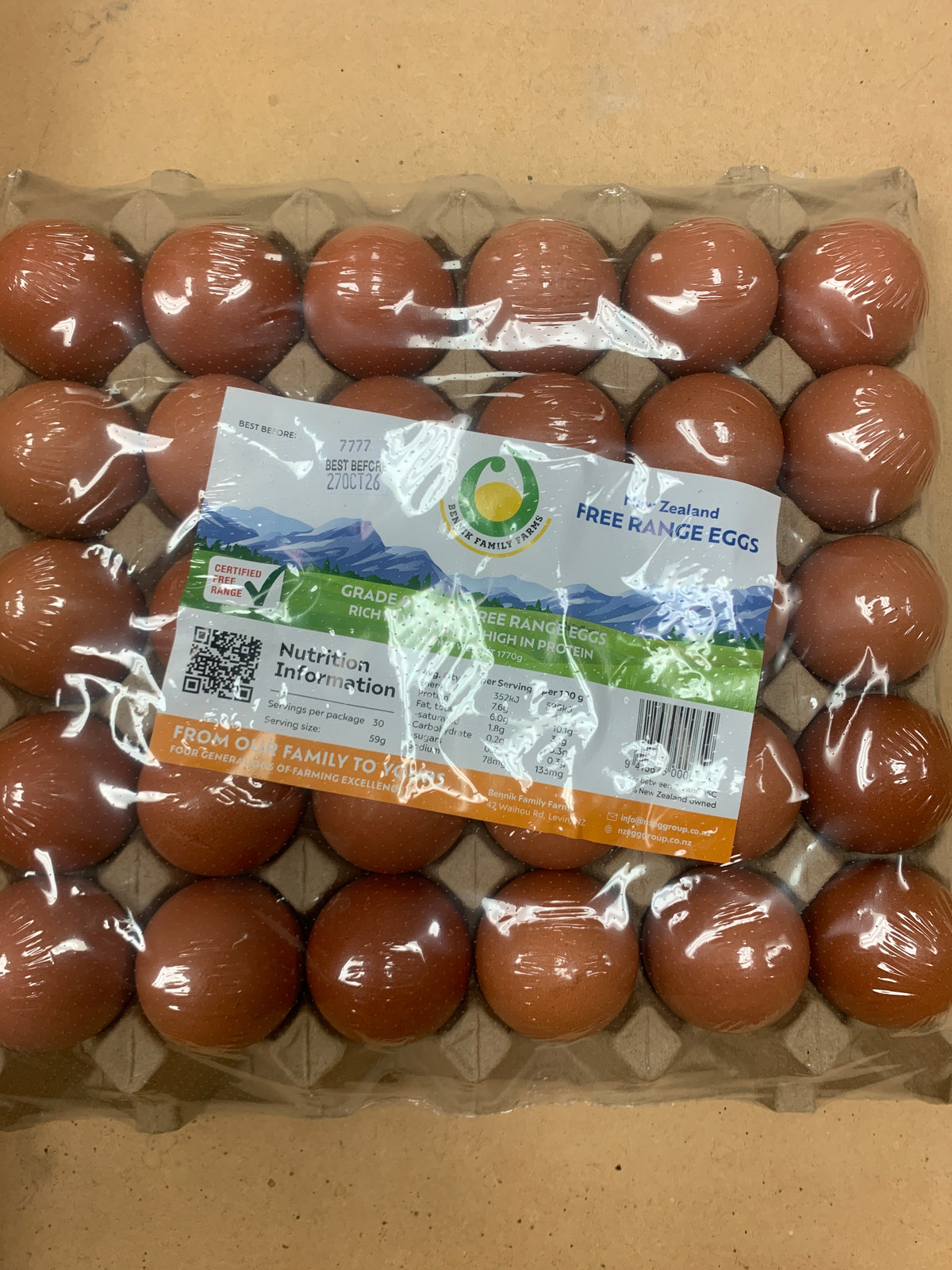 Free Range Eggs 30’s Size 8