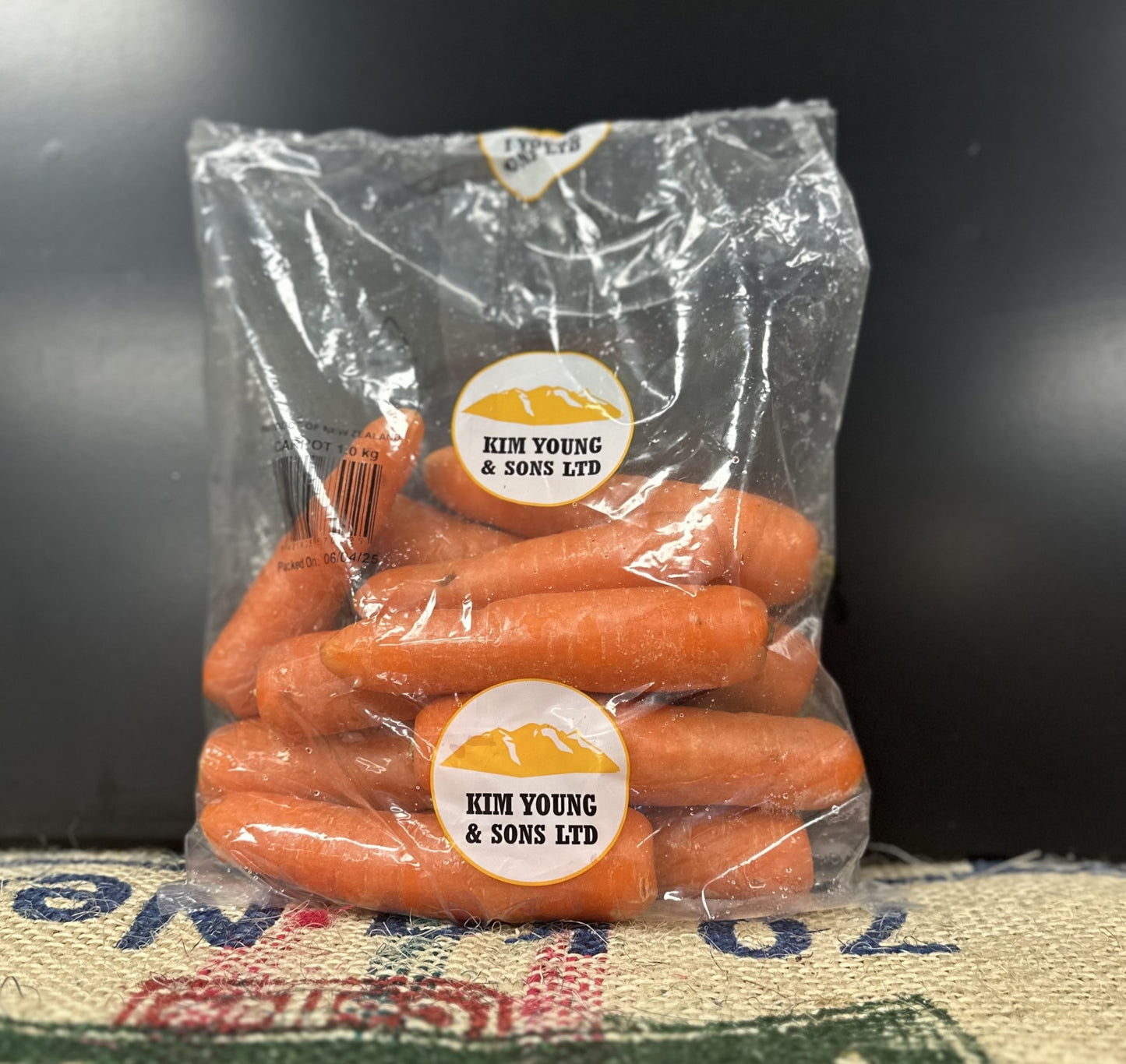 CARROTS 1KG BAG