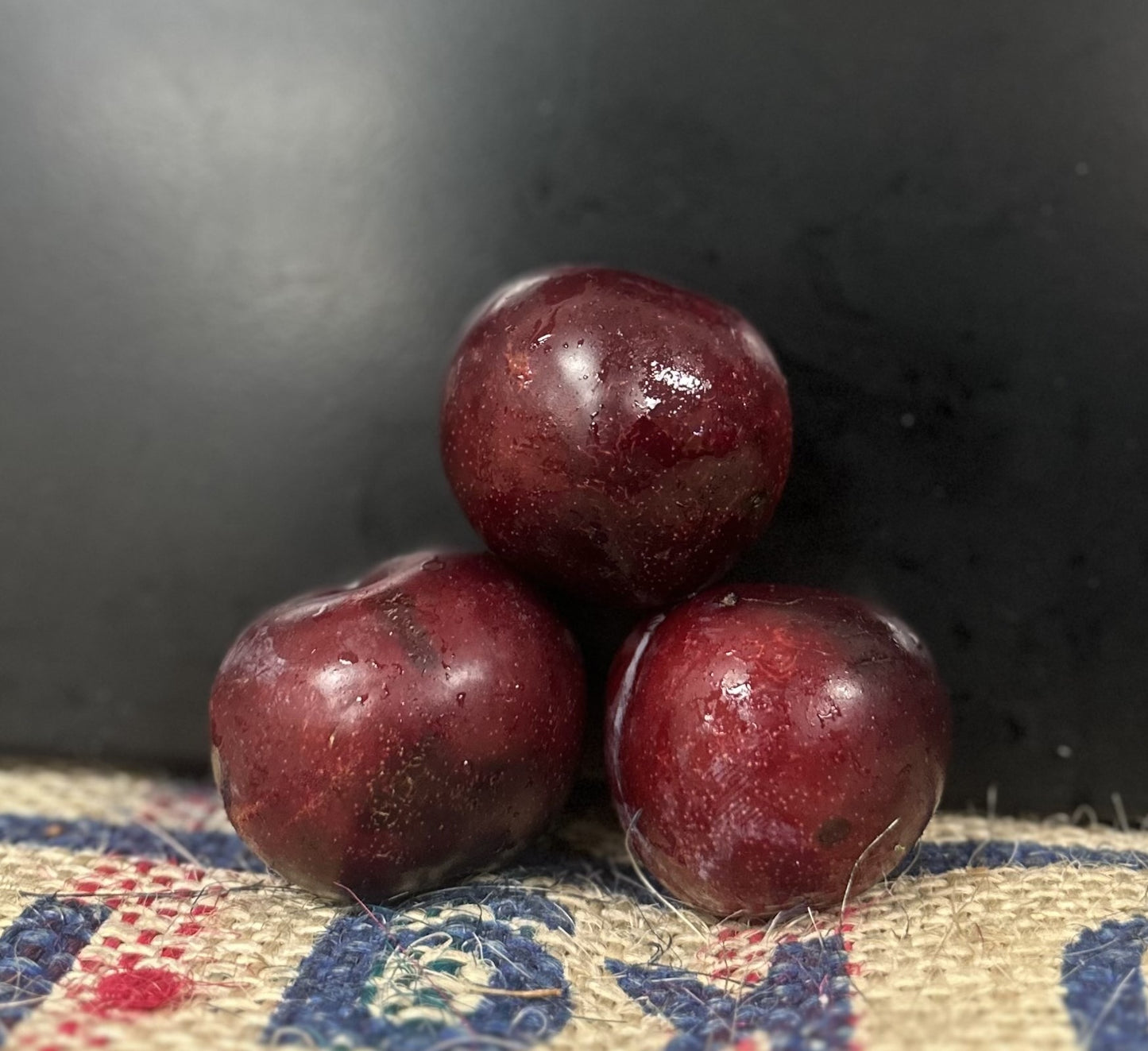 RED PLUMS